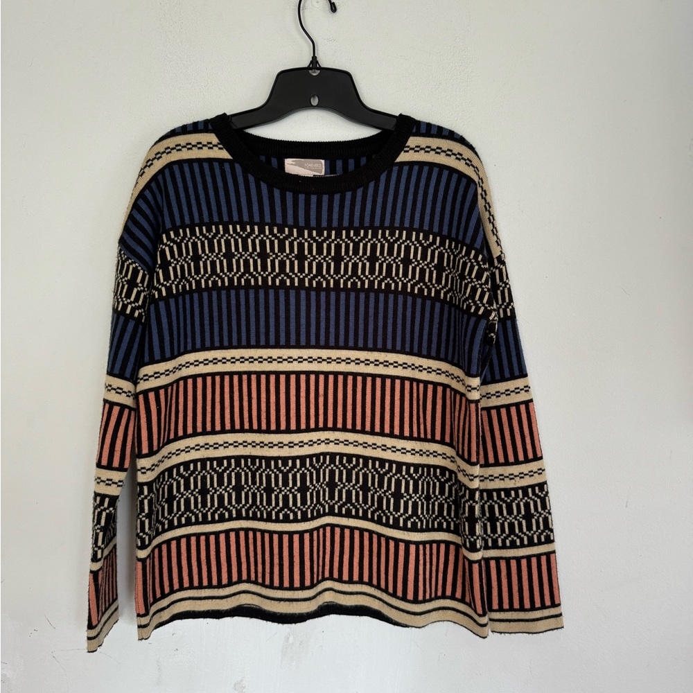 Forever 21 Womens Contemporary Patterned Crew Neck Sweater, Size Small